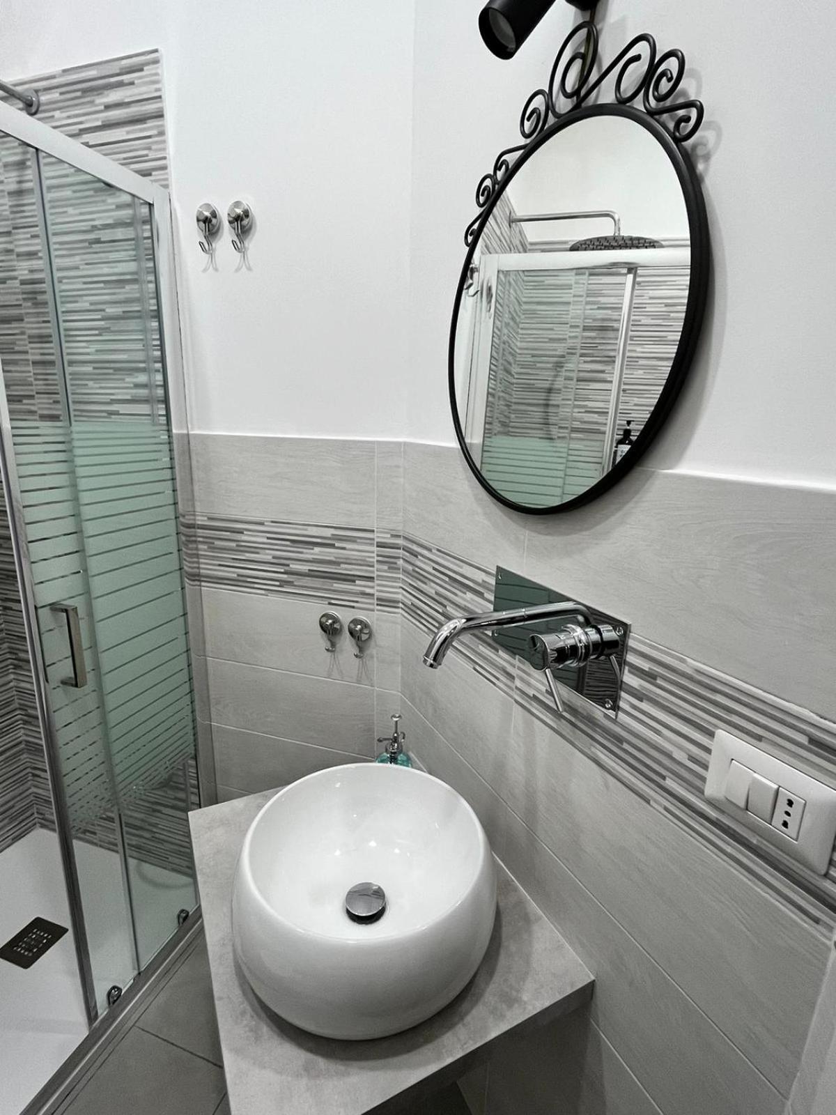 Dream House Apartment Наполи Екстериор снимка